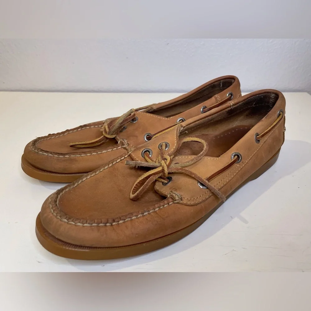 L.L.Bean Men's Casco Bay‎ Boat Mocs Shoes in Light Brown Size 9M